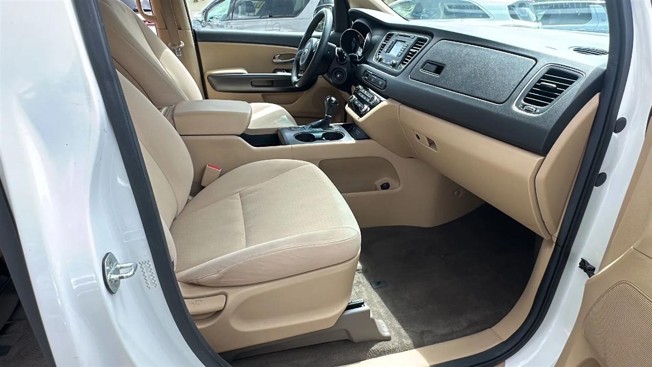 Kia Sedona  2016