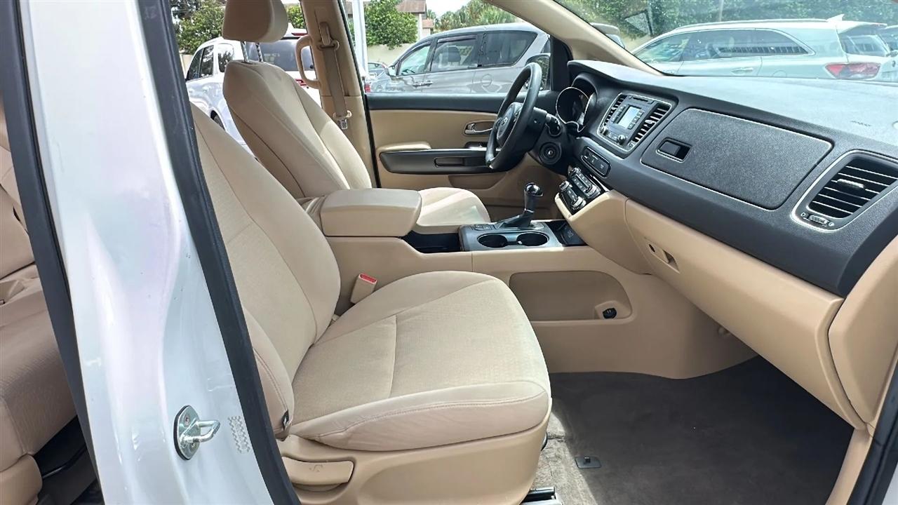 Kia Sedona  2016
