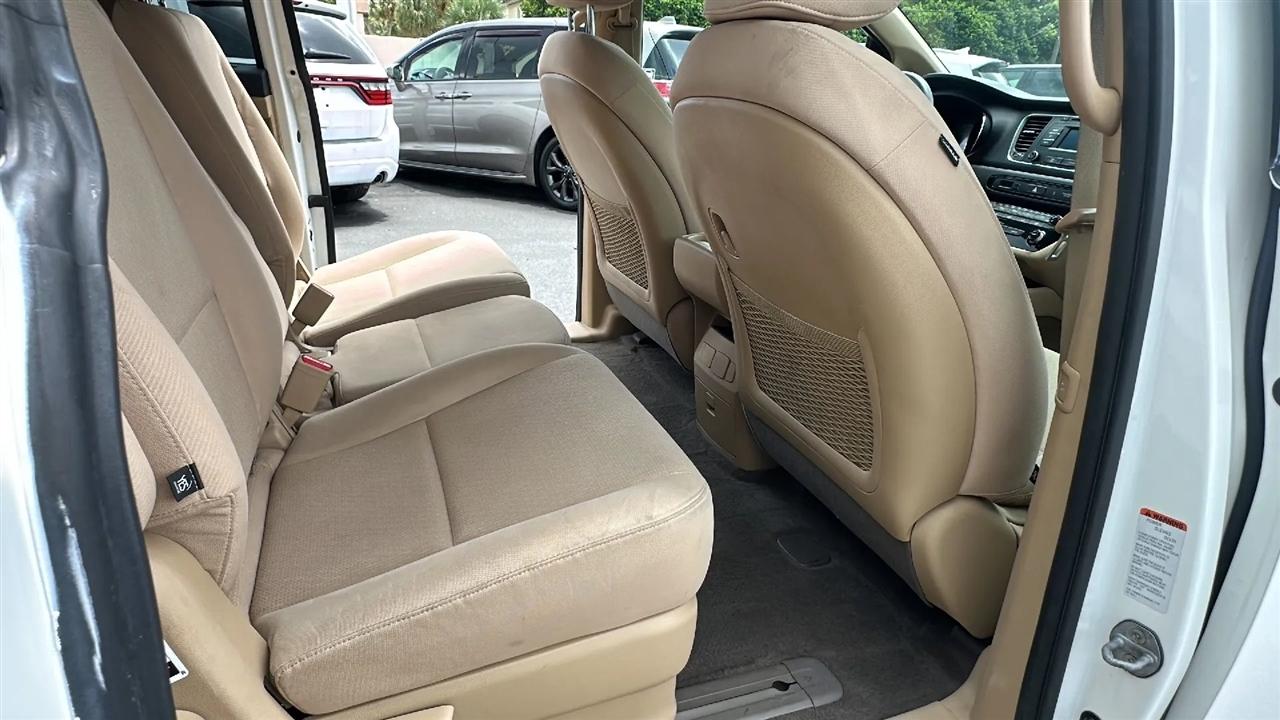 Kia Sedona  2016