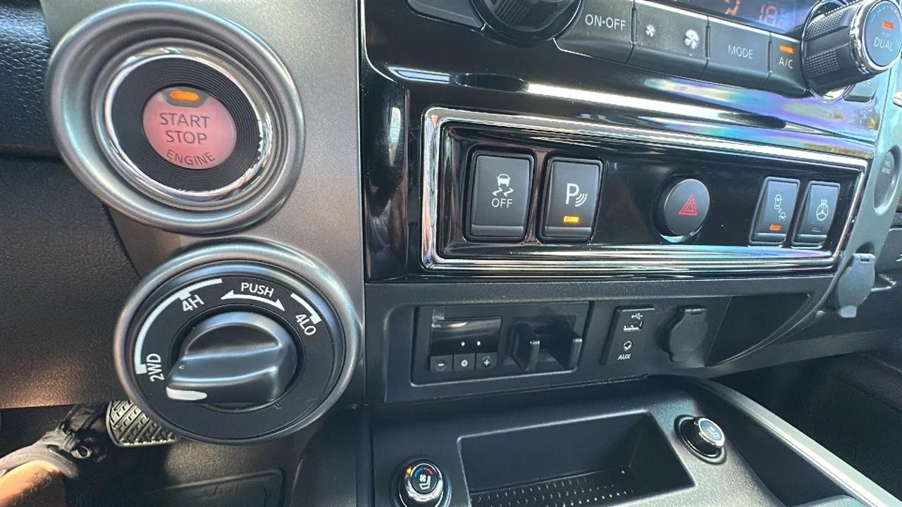 Nissan Titan  2017