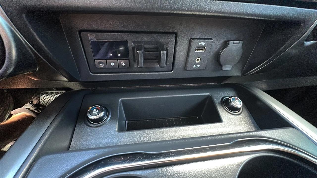 Nissan Titan  2017