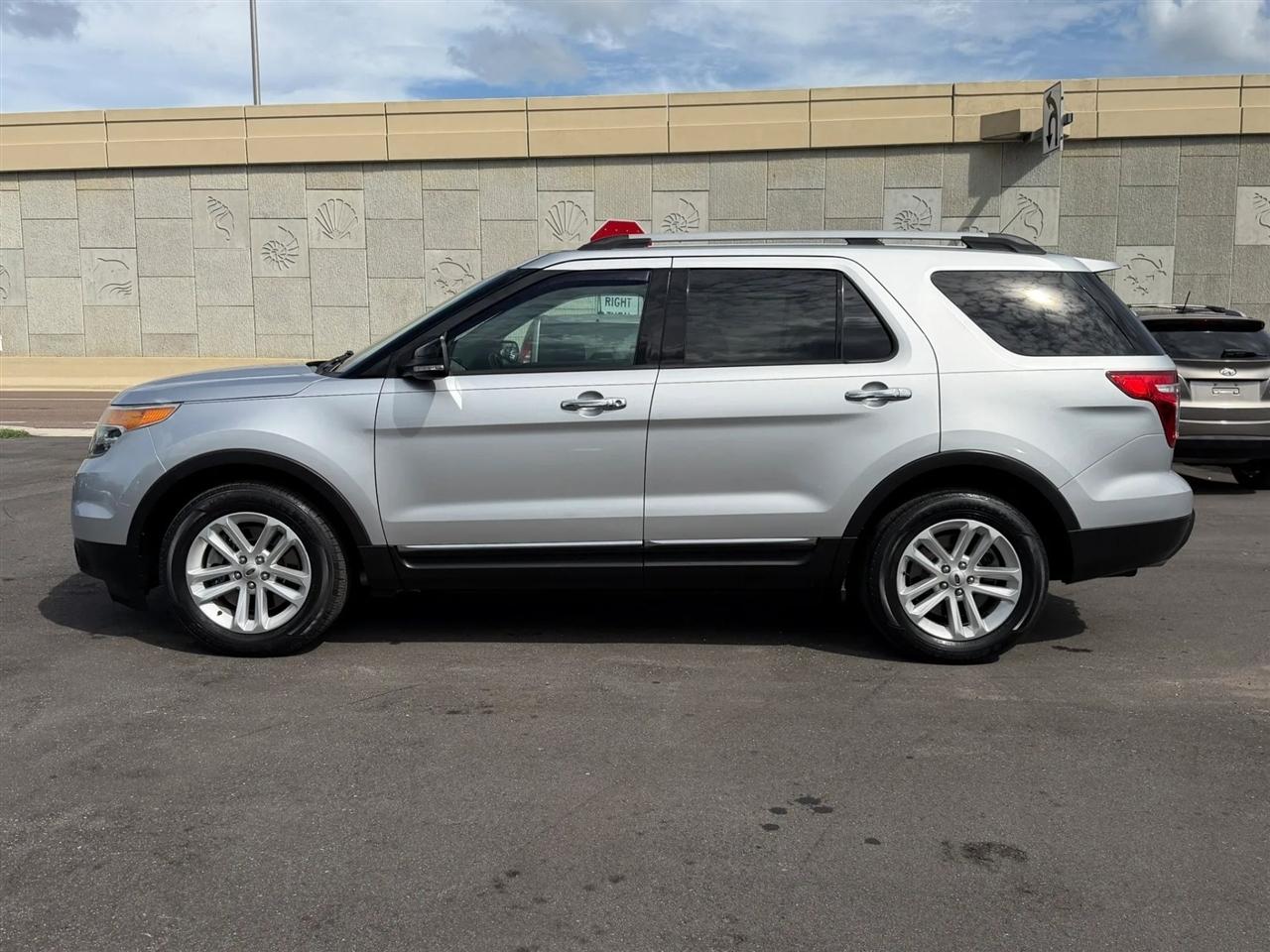 Ford Explorer  2015