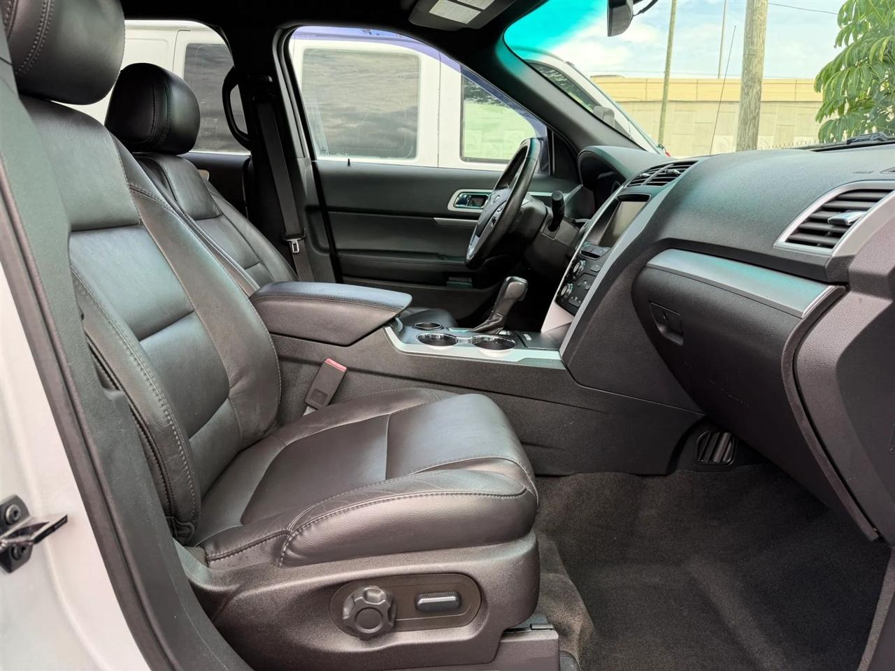 Ford Explorer  2015