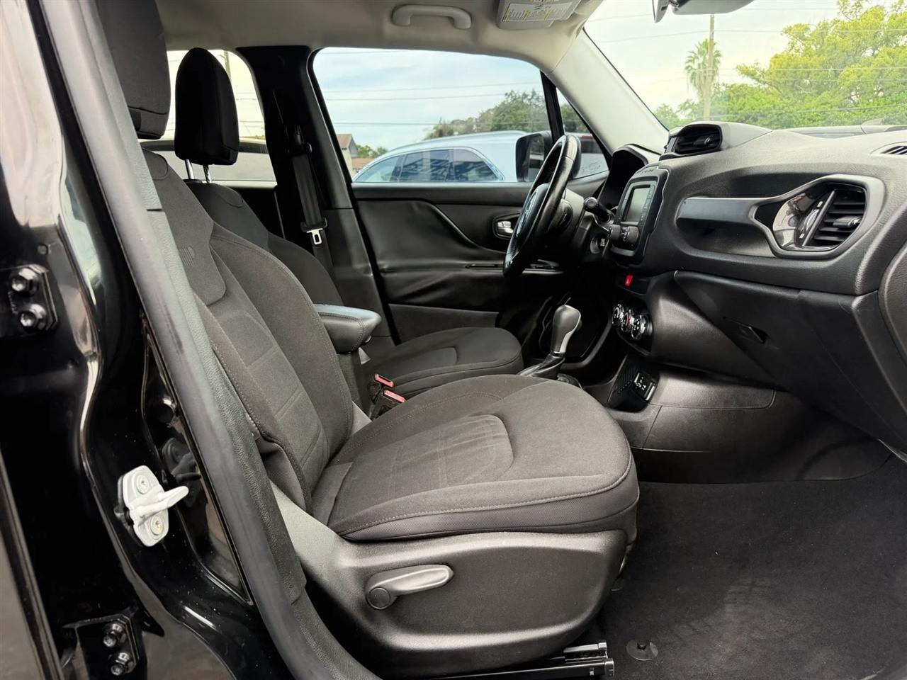 Jeep Renegade  2017