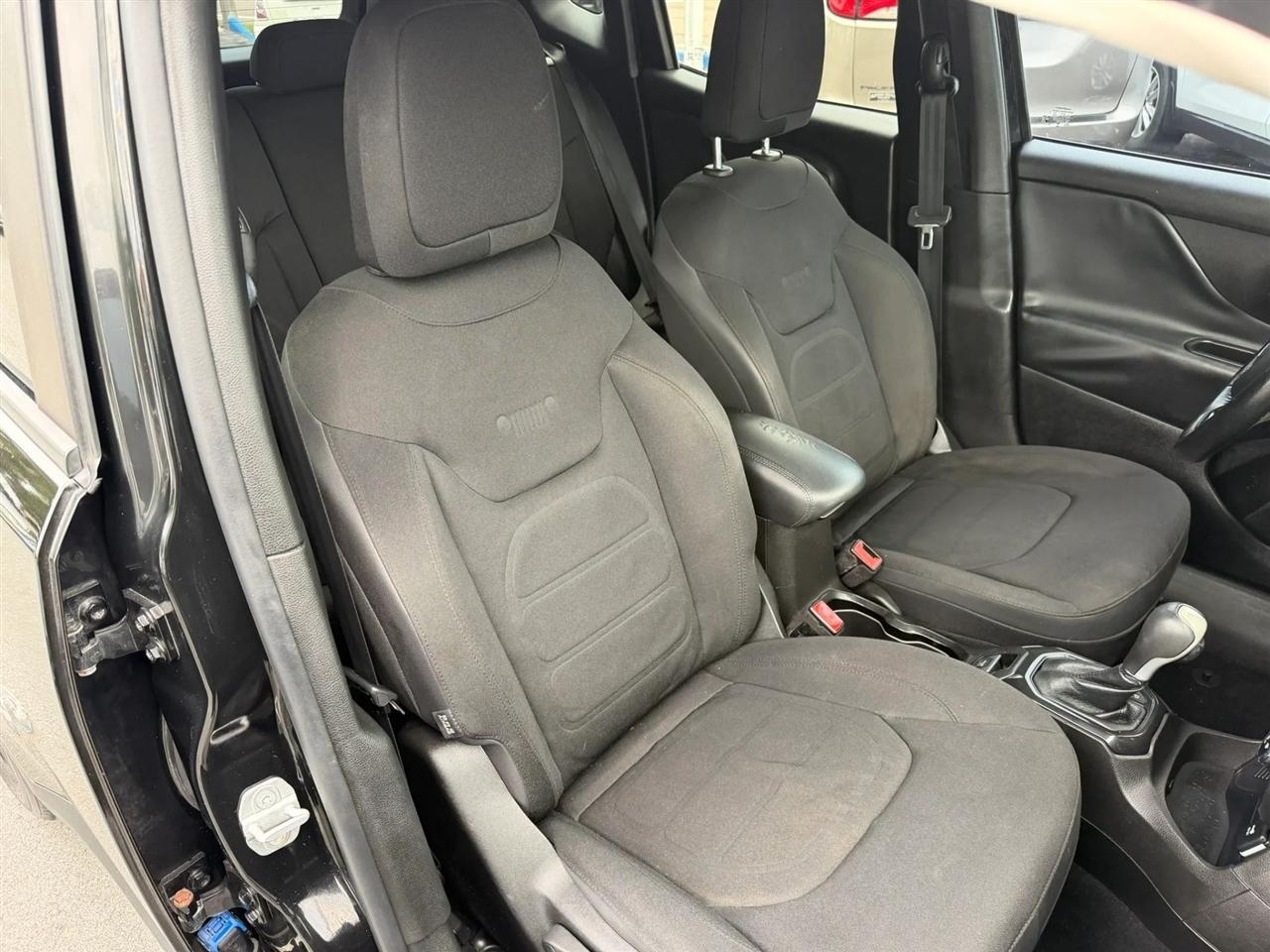 Jeep Renegade  2017