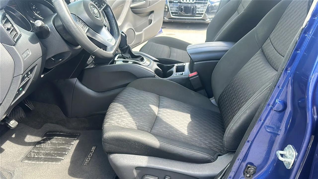 Nissan Rogue  2018