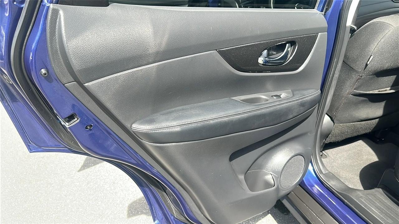 Nissan Rogue  2018