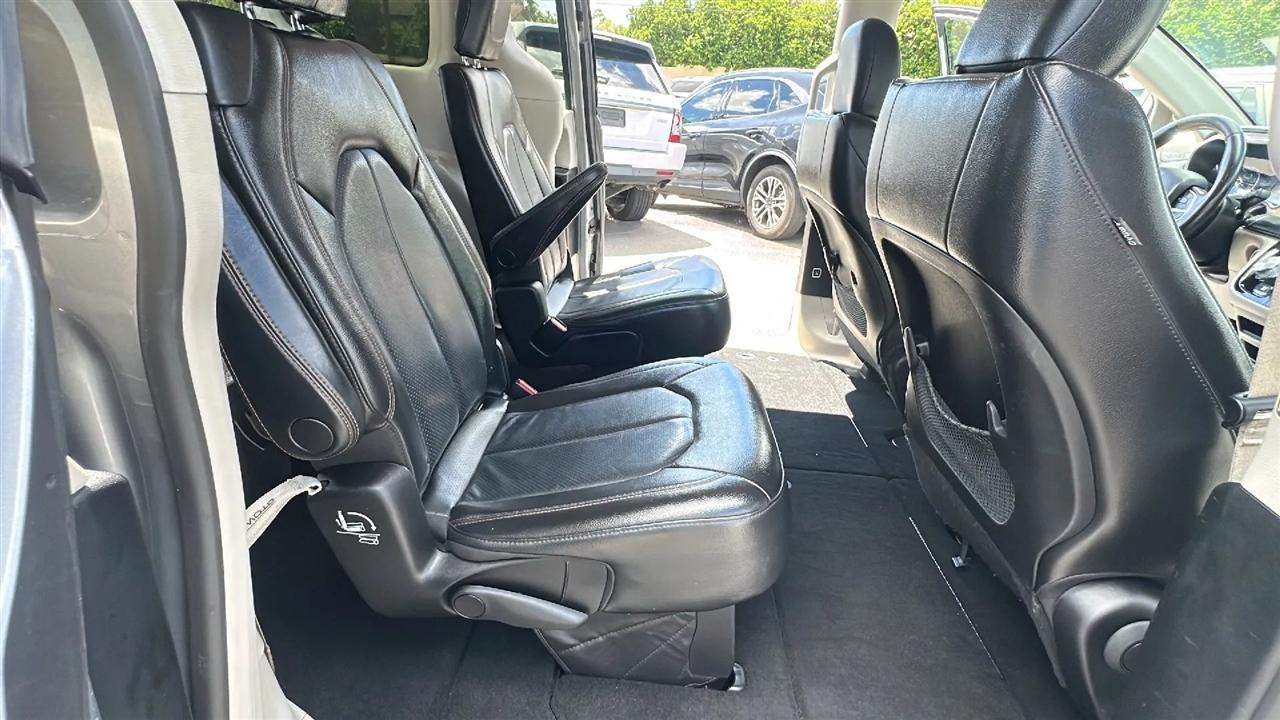 Chrysler Pacifica  2019