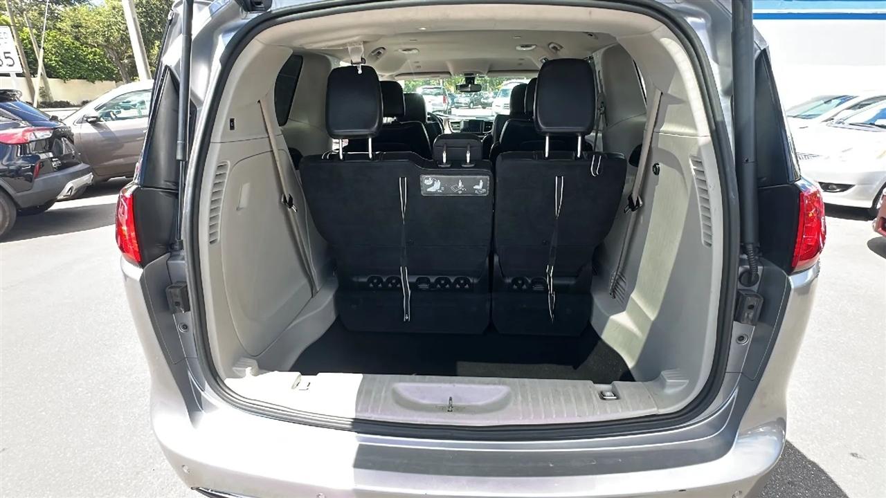 Chrysler Pacifica  2019