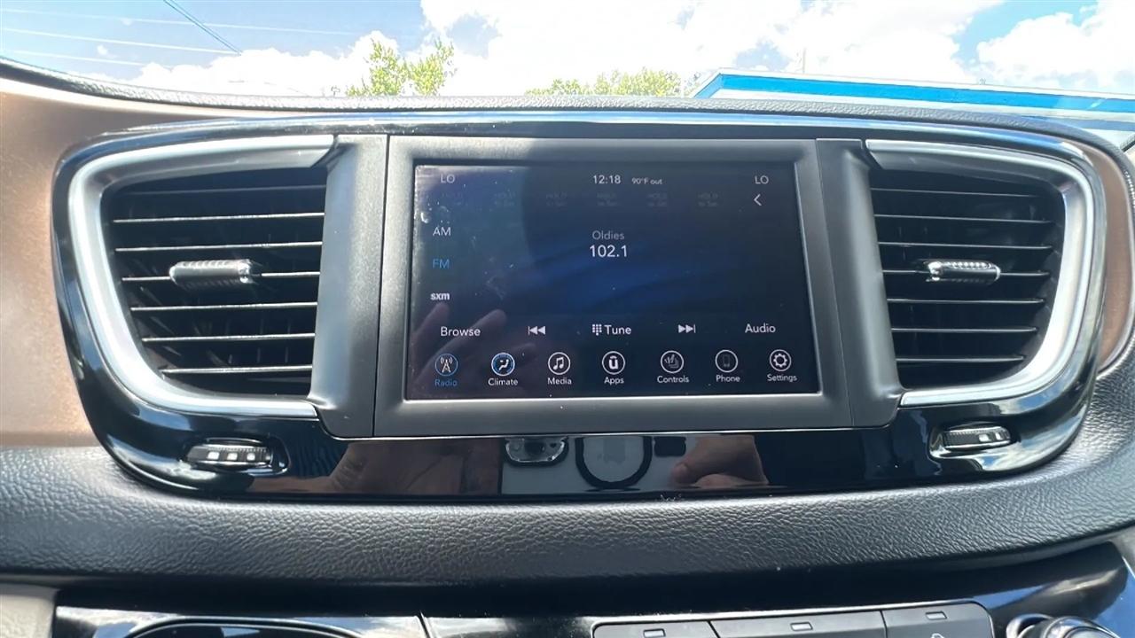 Chrysler Pacifica  2019