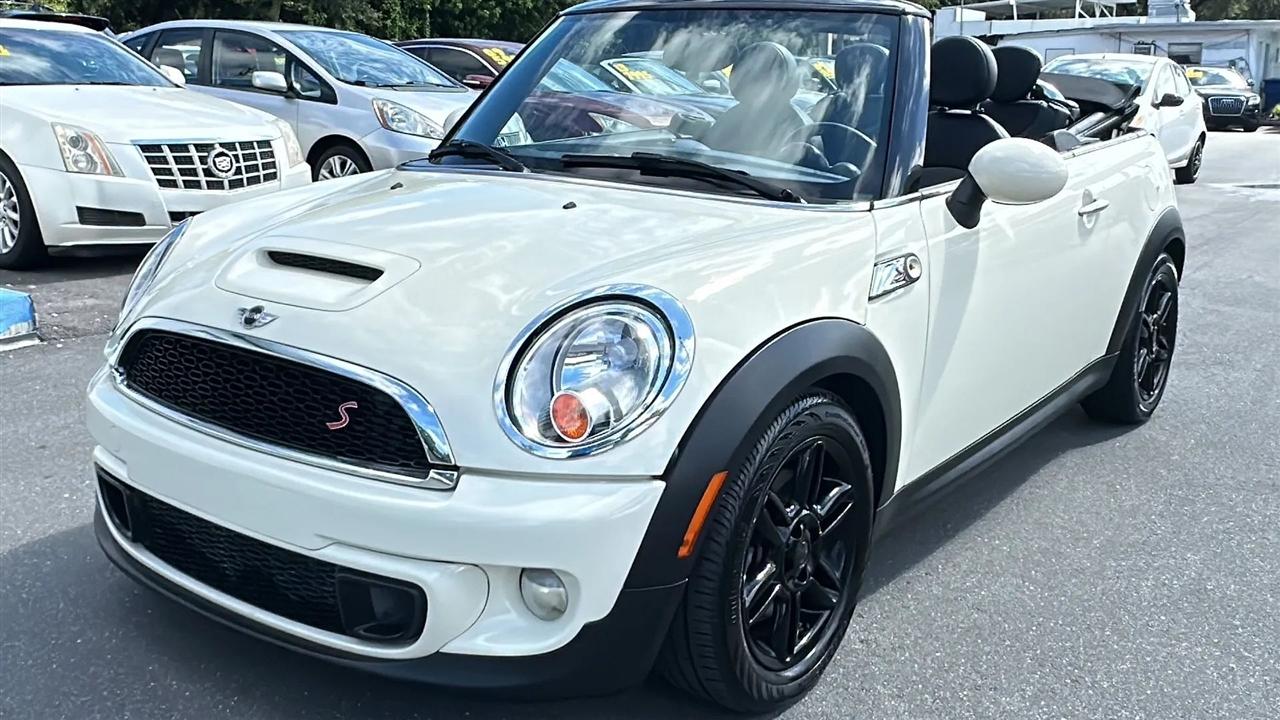 MINI Cooper Convertible  2014