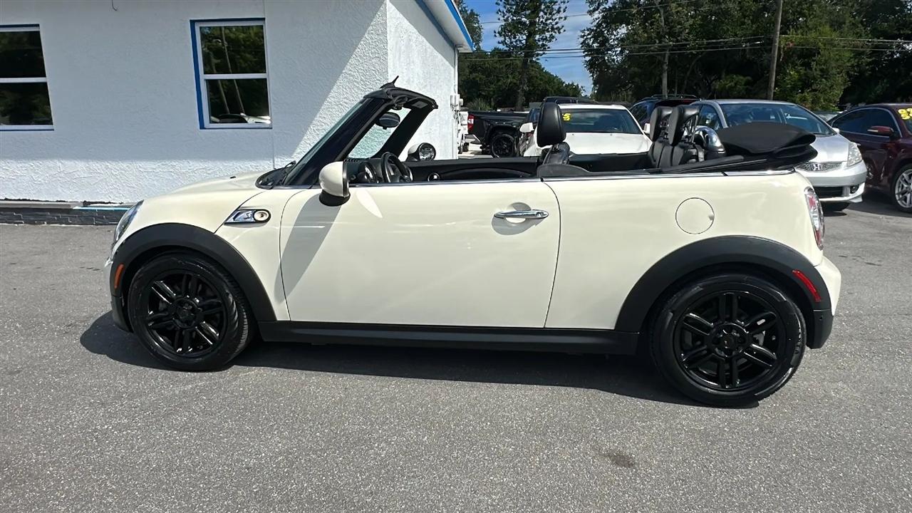 MINI Cooper Convertible  2014