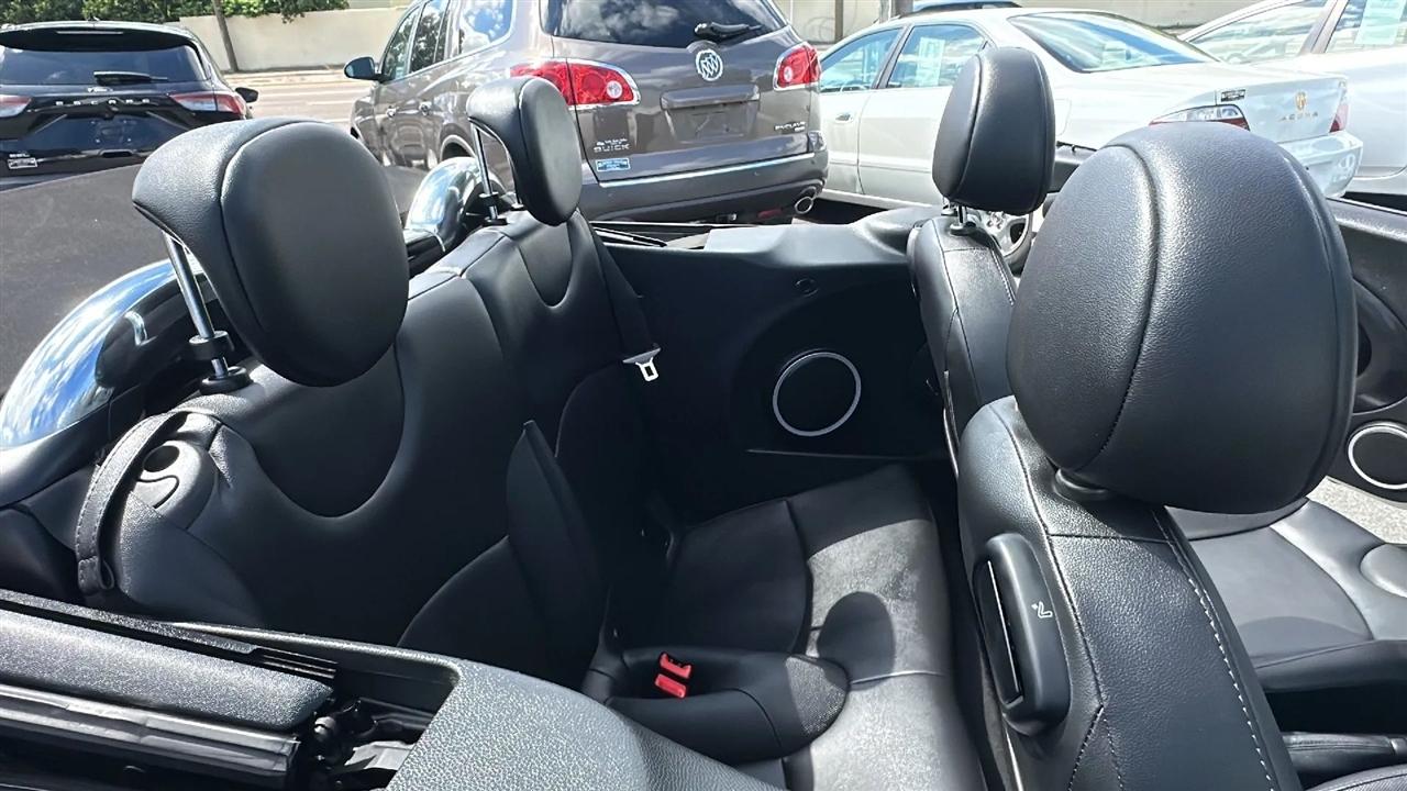 MINI Cooper Convertible  2014