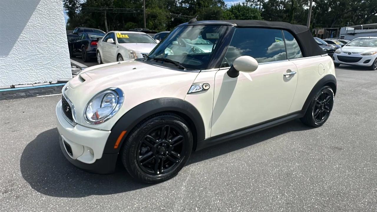 MINI Cooper Convertible  2014
