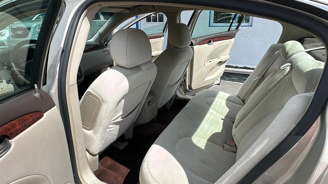 Buick Lucerne  2007