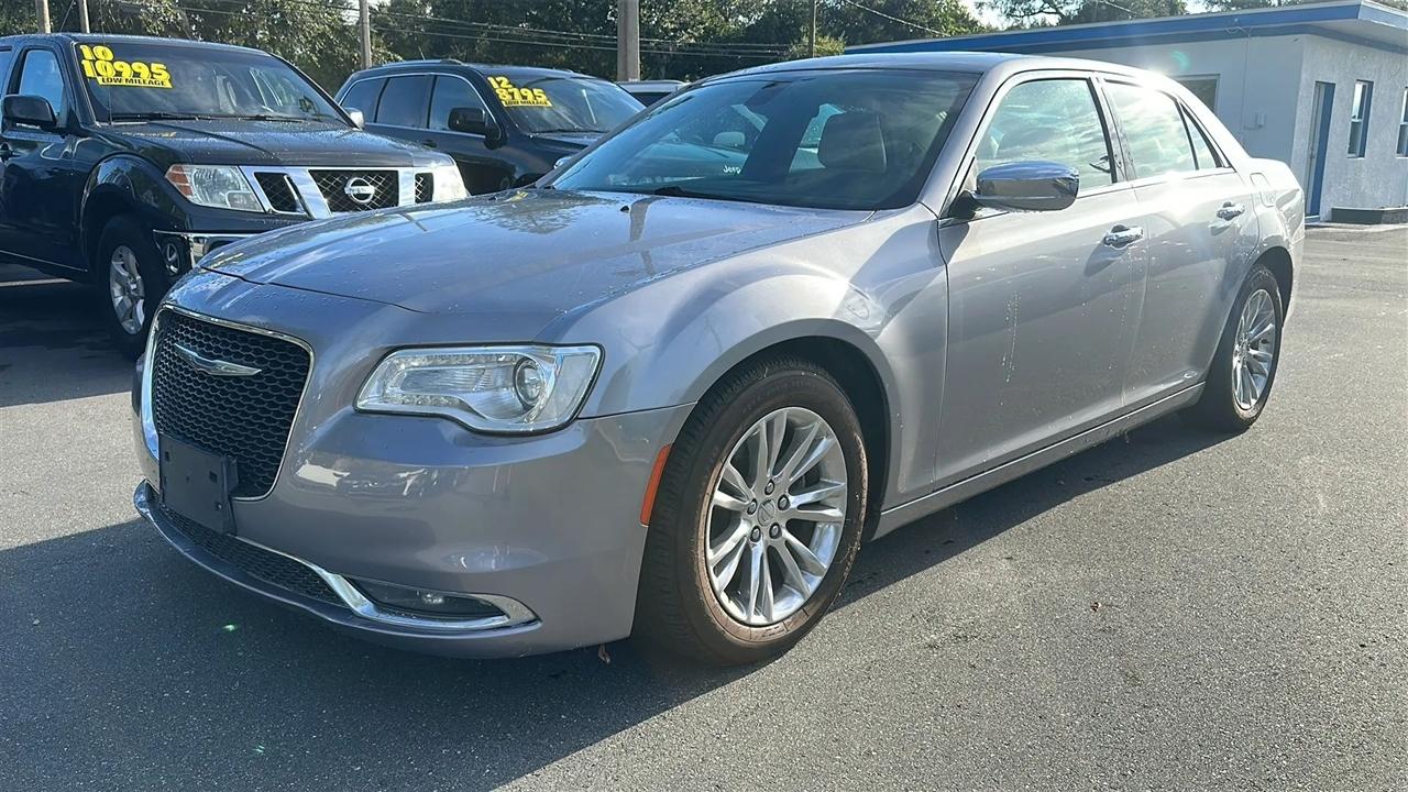Chrysler 300  2015
