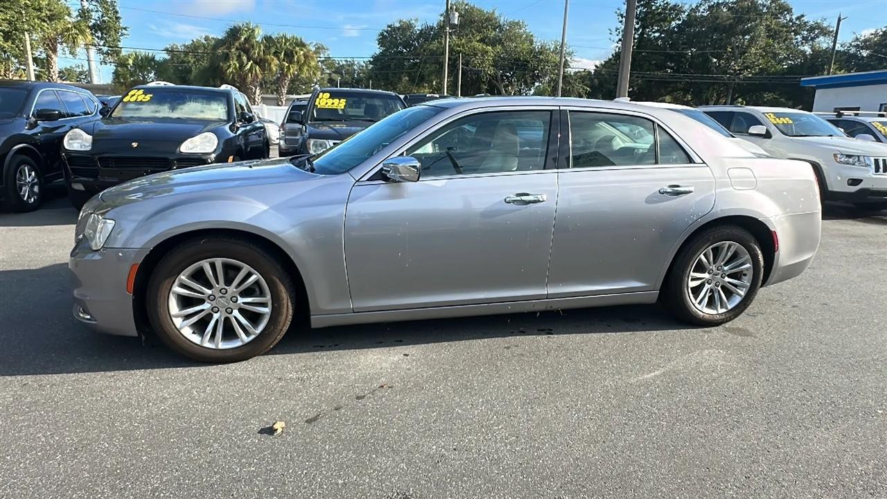 Chrysler 300  2015