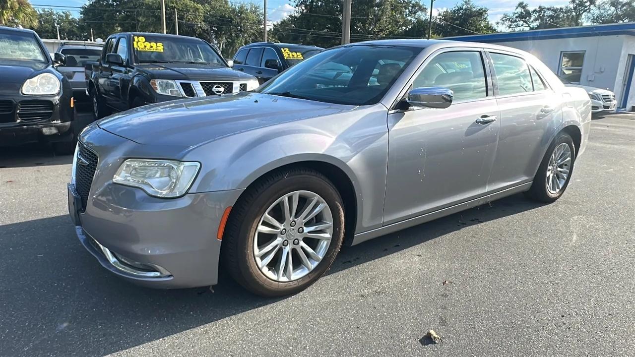 Chrysler 300  2015