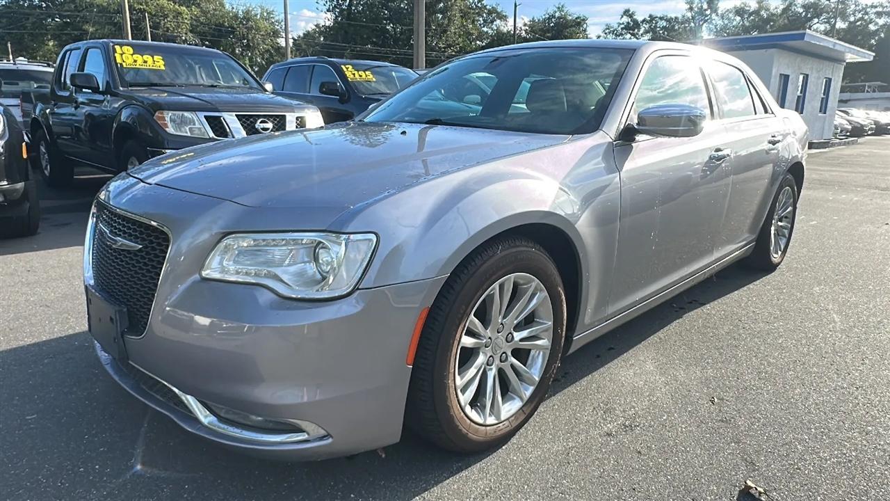 Chrysler 300  2015