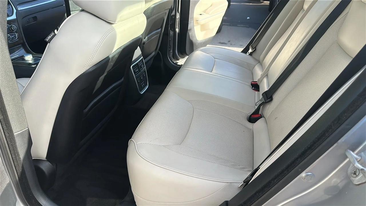 Chrysler 300  2015