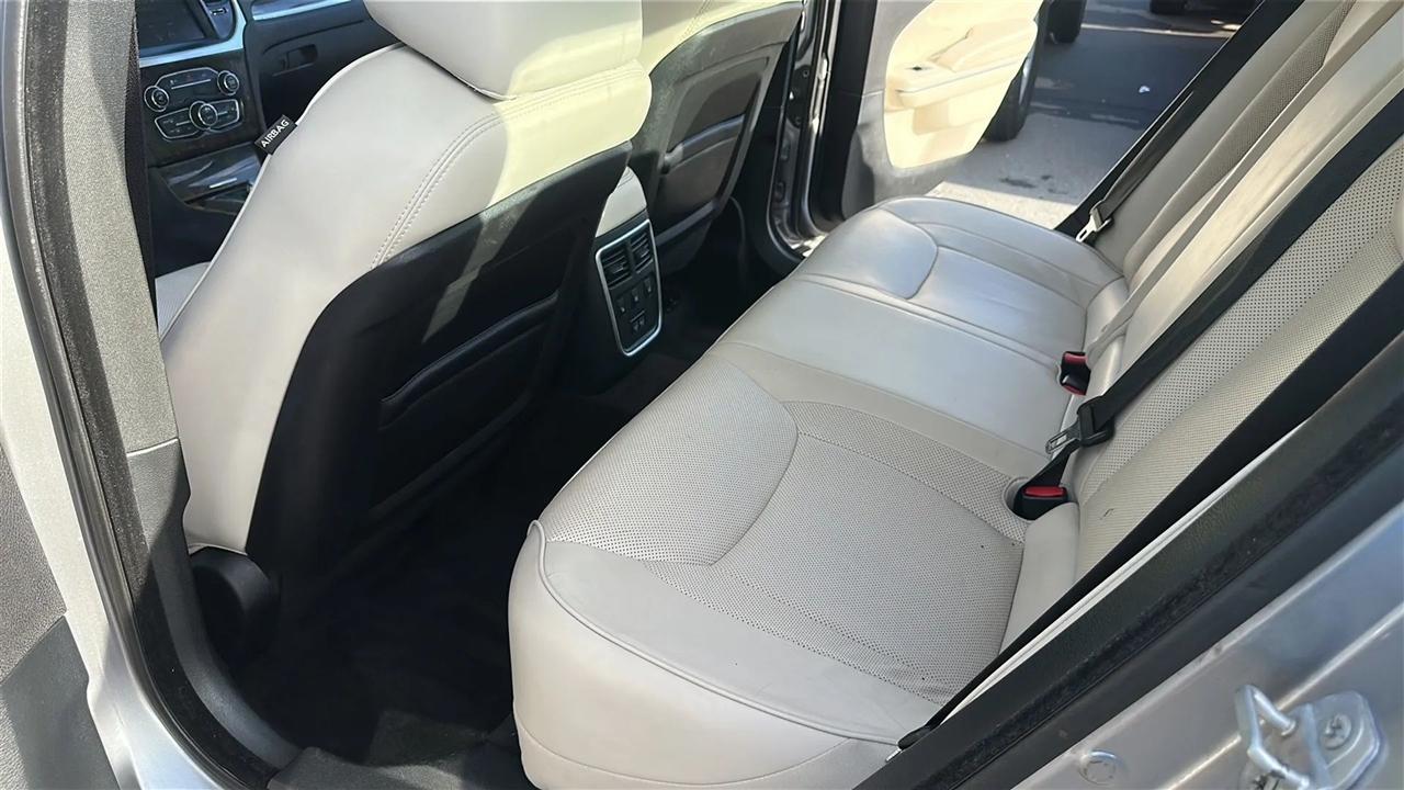 Chrysler 300  2015