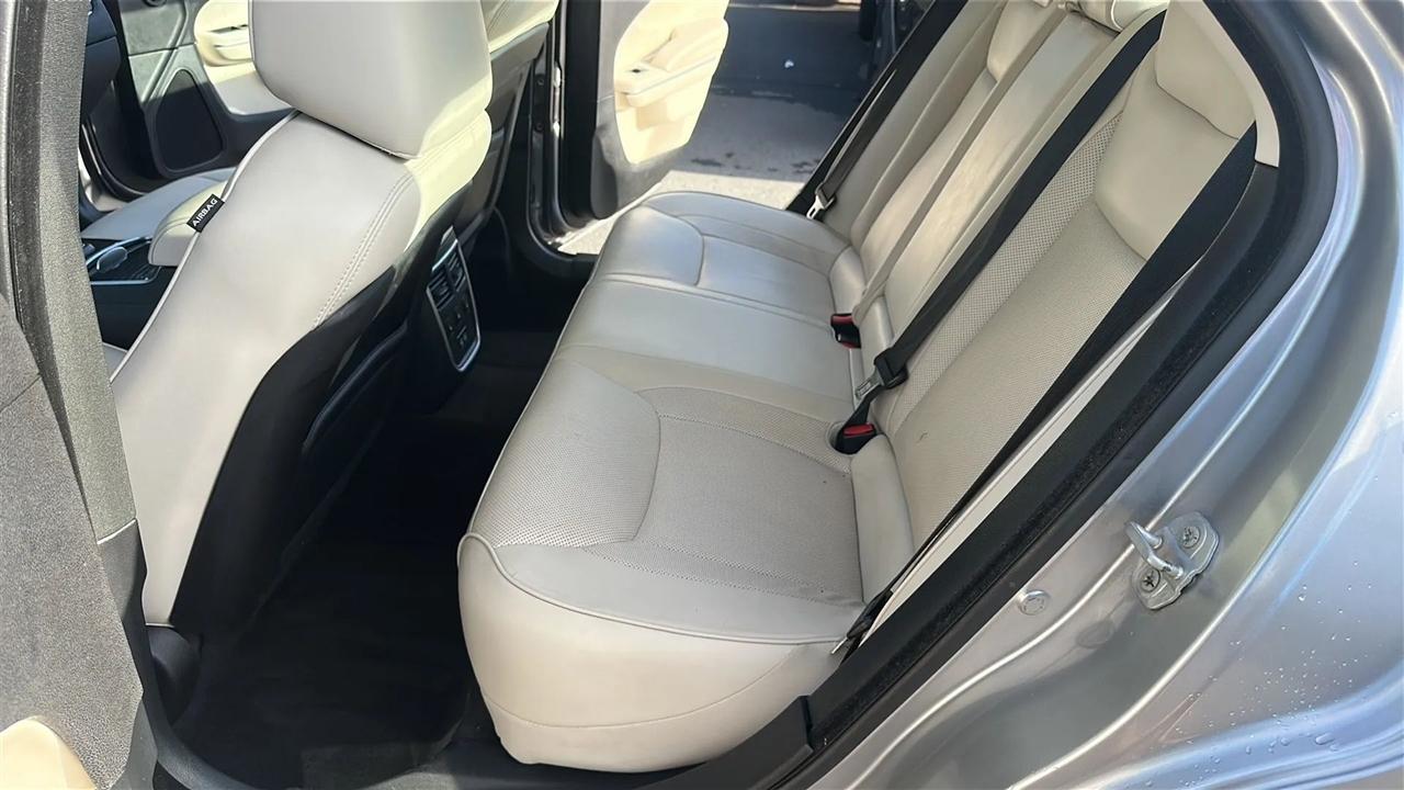 Chrysler 300  2015