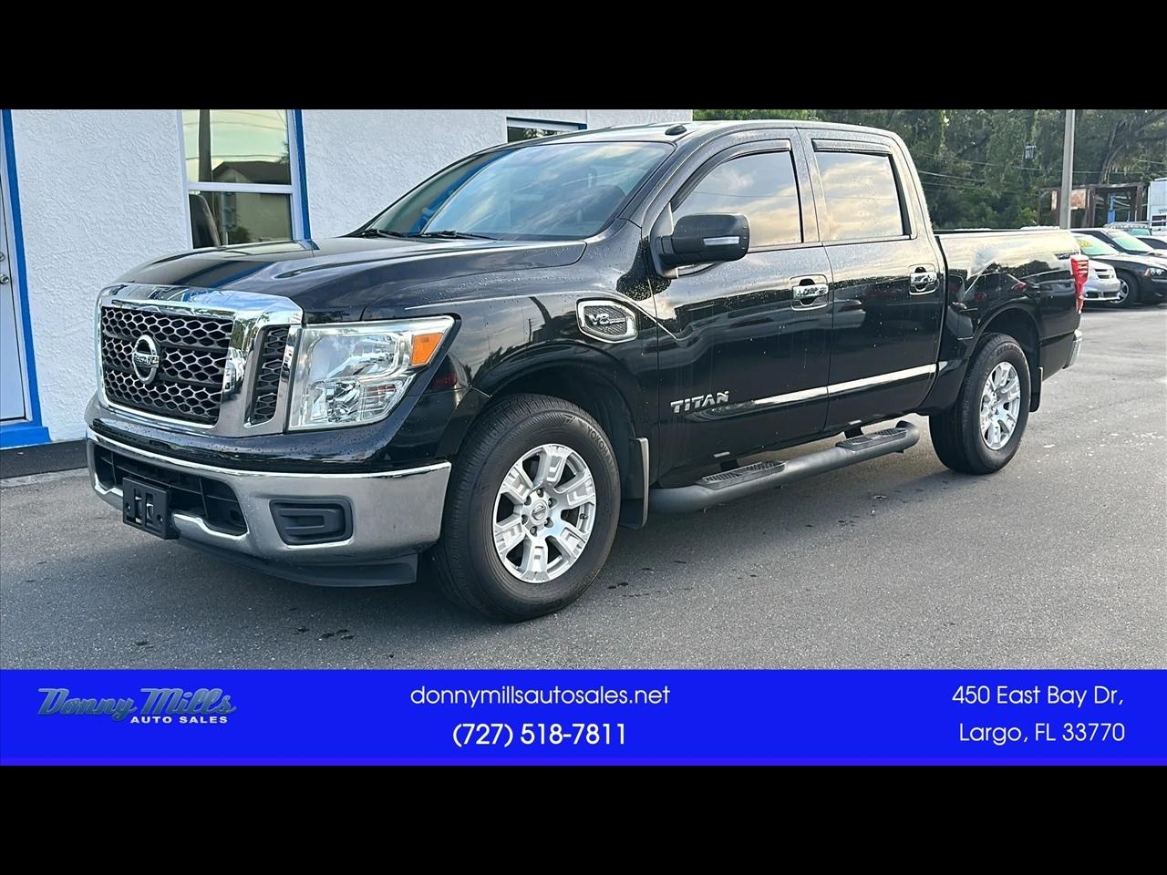 Nissan Titan  2017