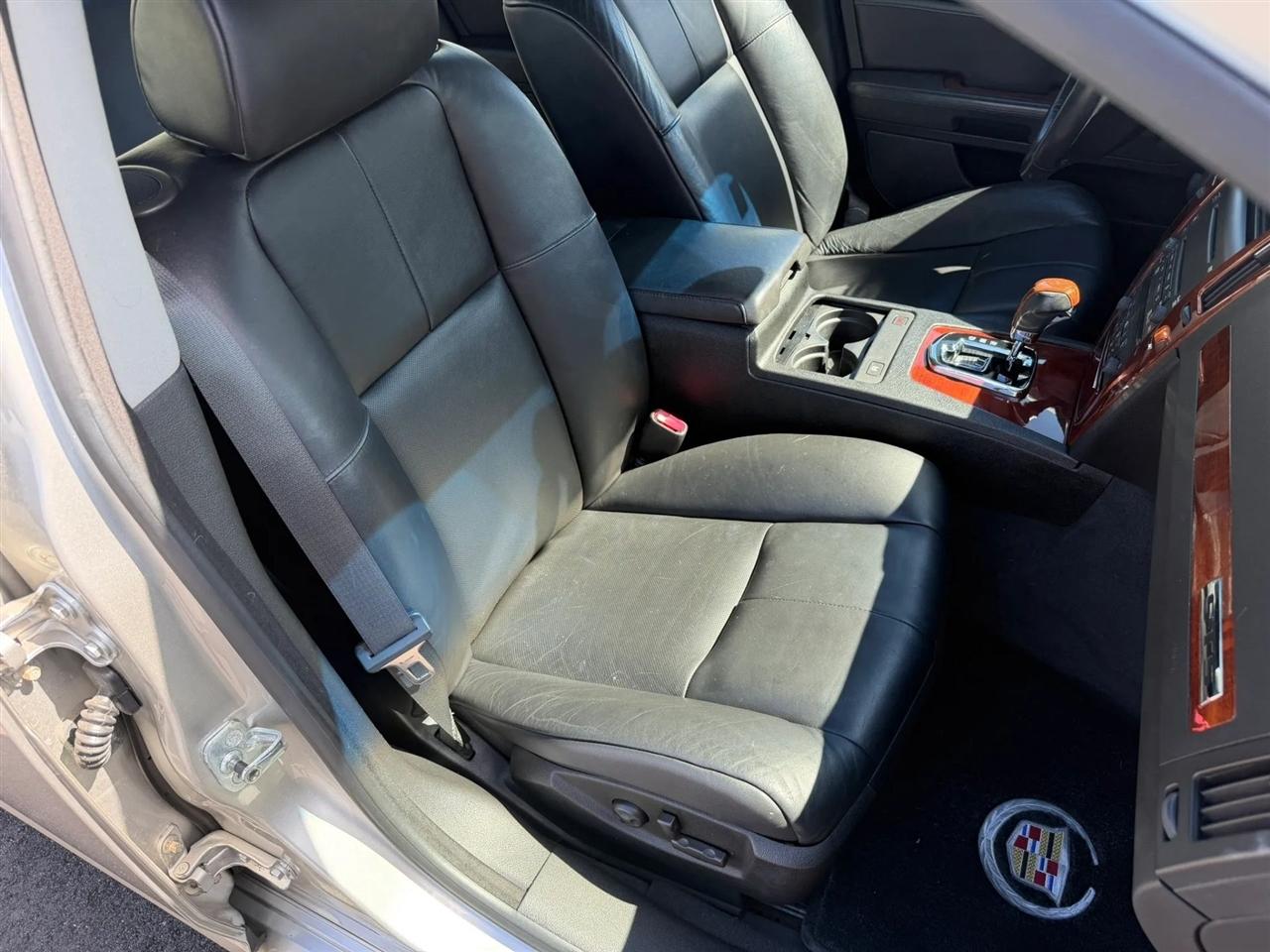 Cadillac STS  2007