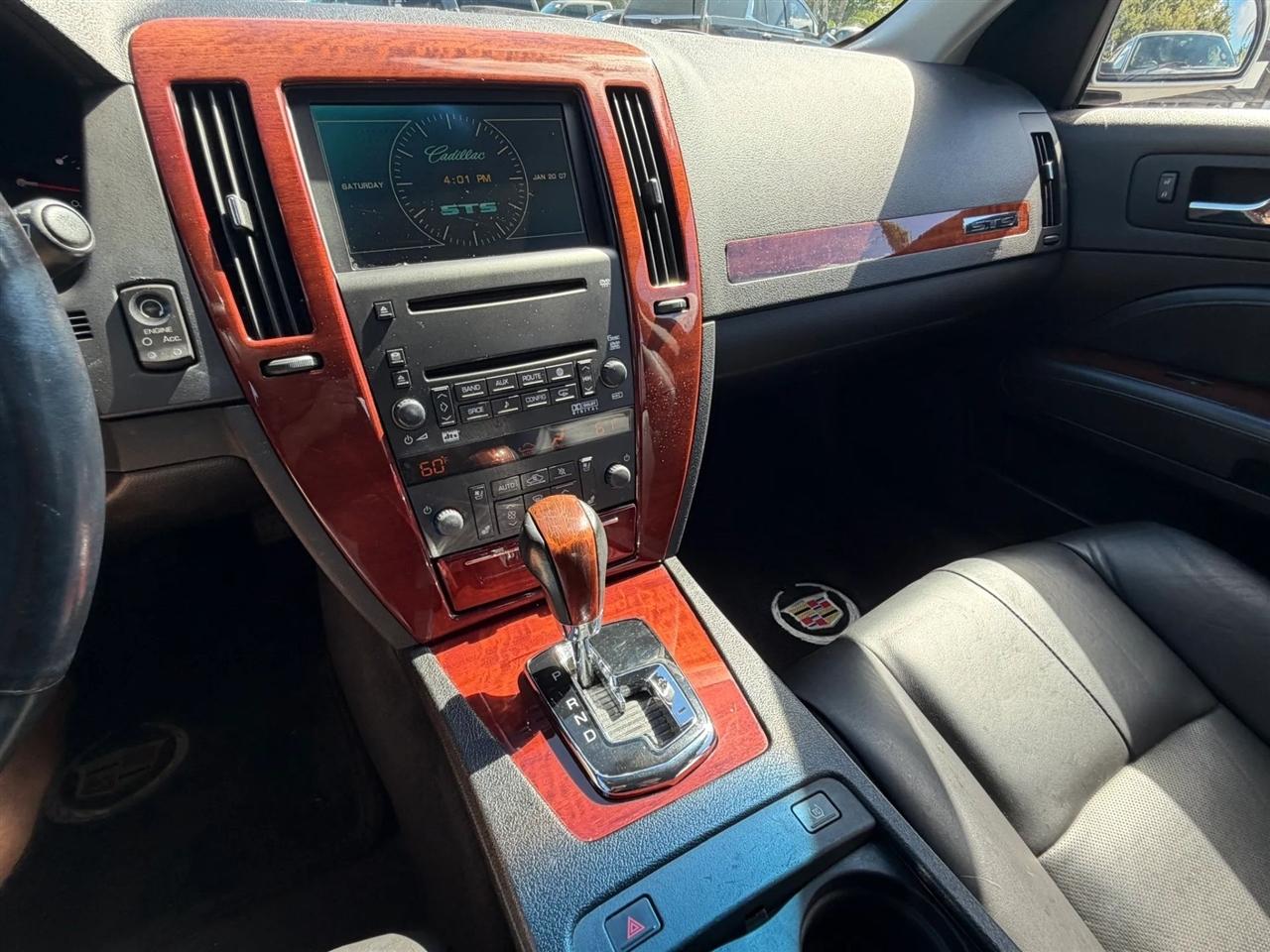 Cadillac STS  2007