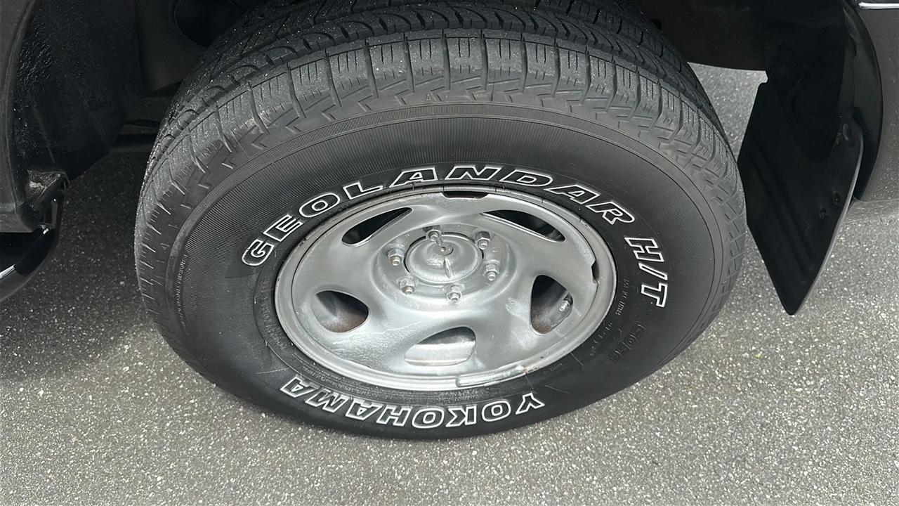 Toyota Sequoia  2006