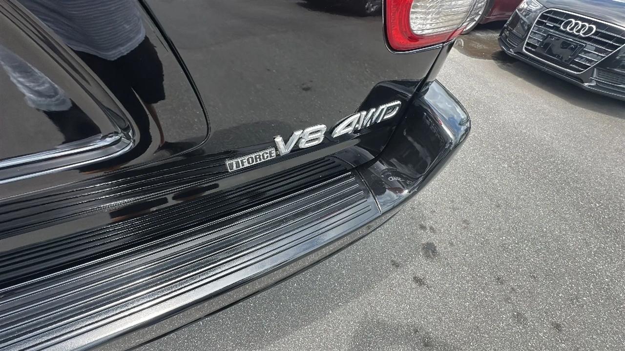 Toyota Sequoia  2006
