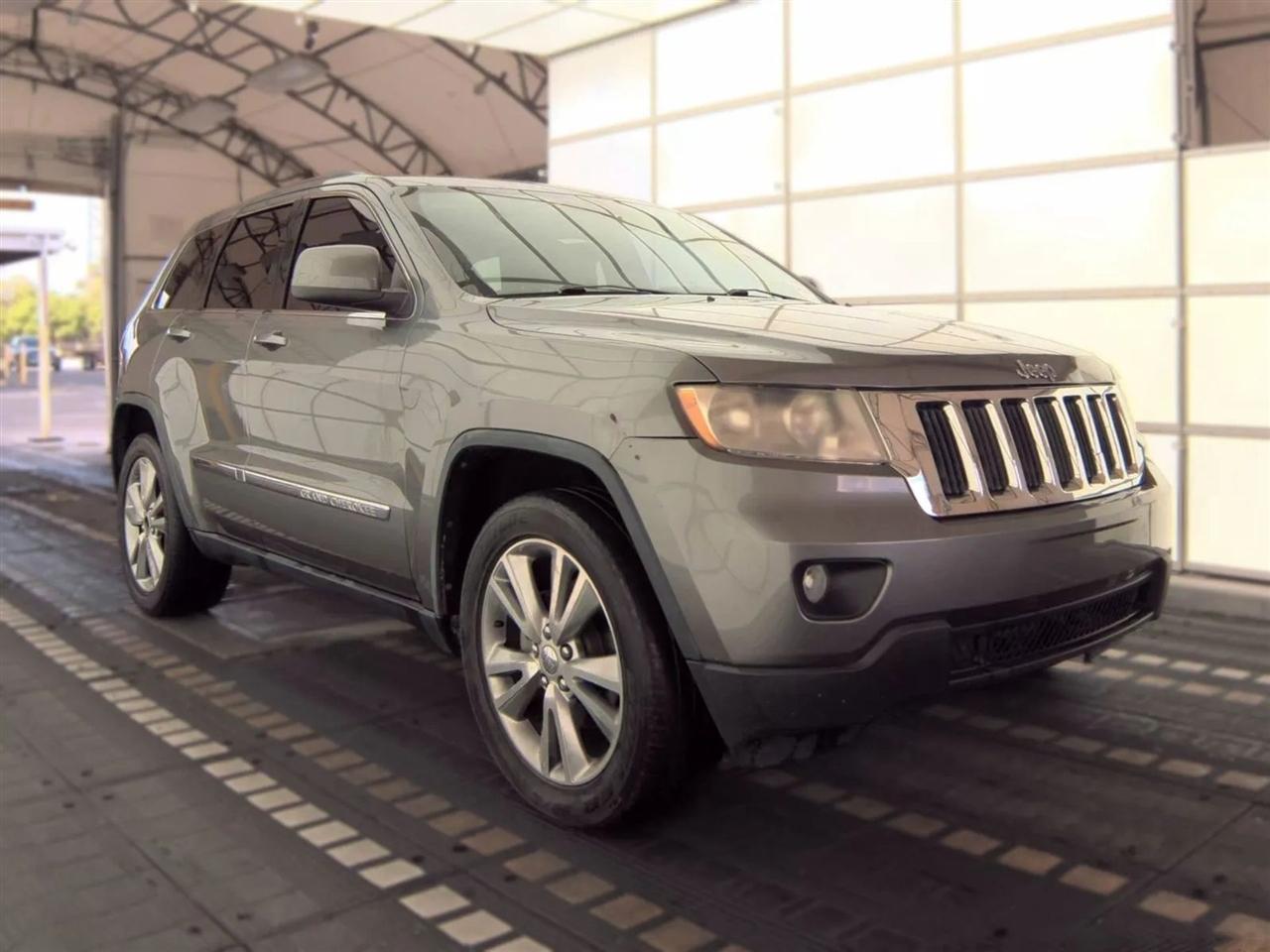 Jeep Grand Cherokee  2013