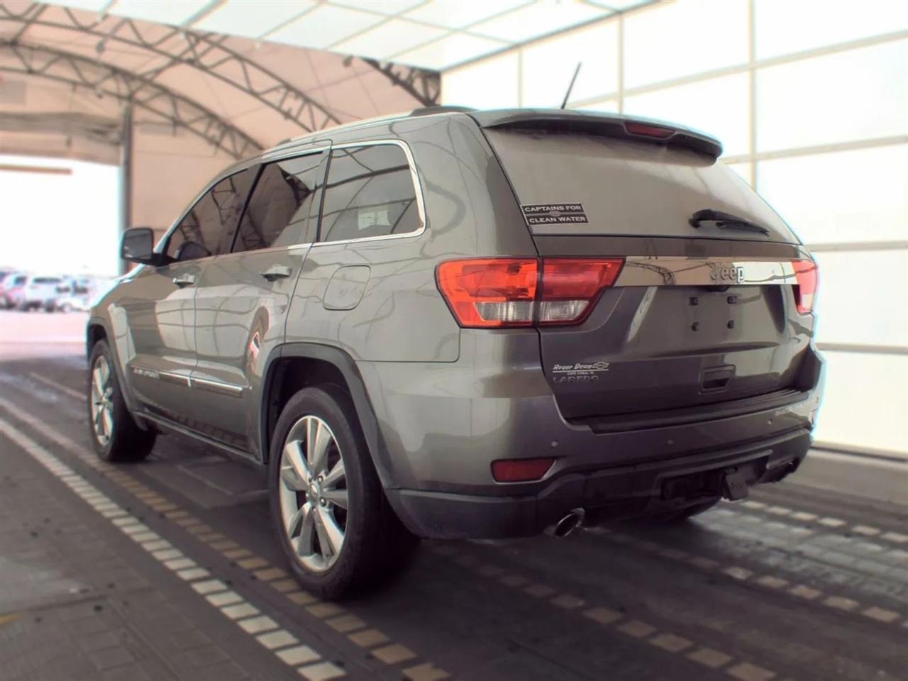 Jeep Grand Cherokee  2013