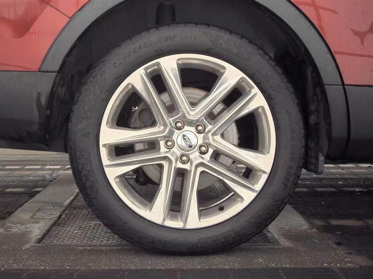 Ford Explorer  2017