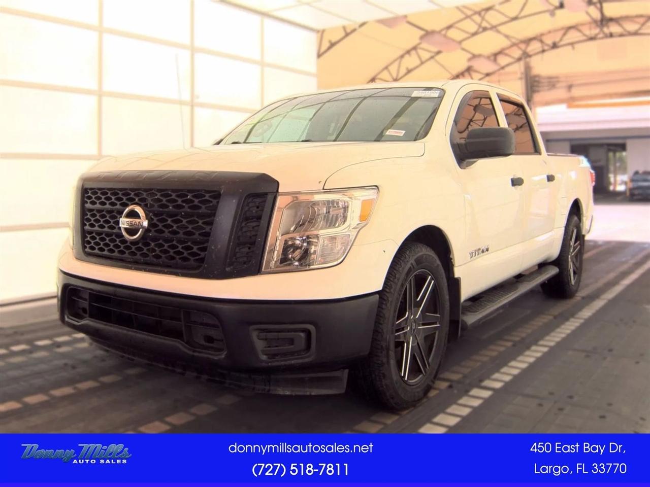 Nissan Titan  2017