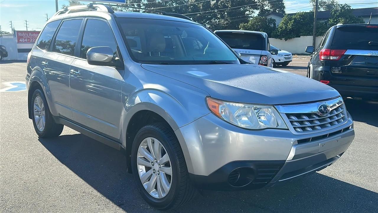 Subaru Forester  2011
