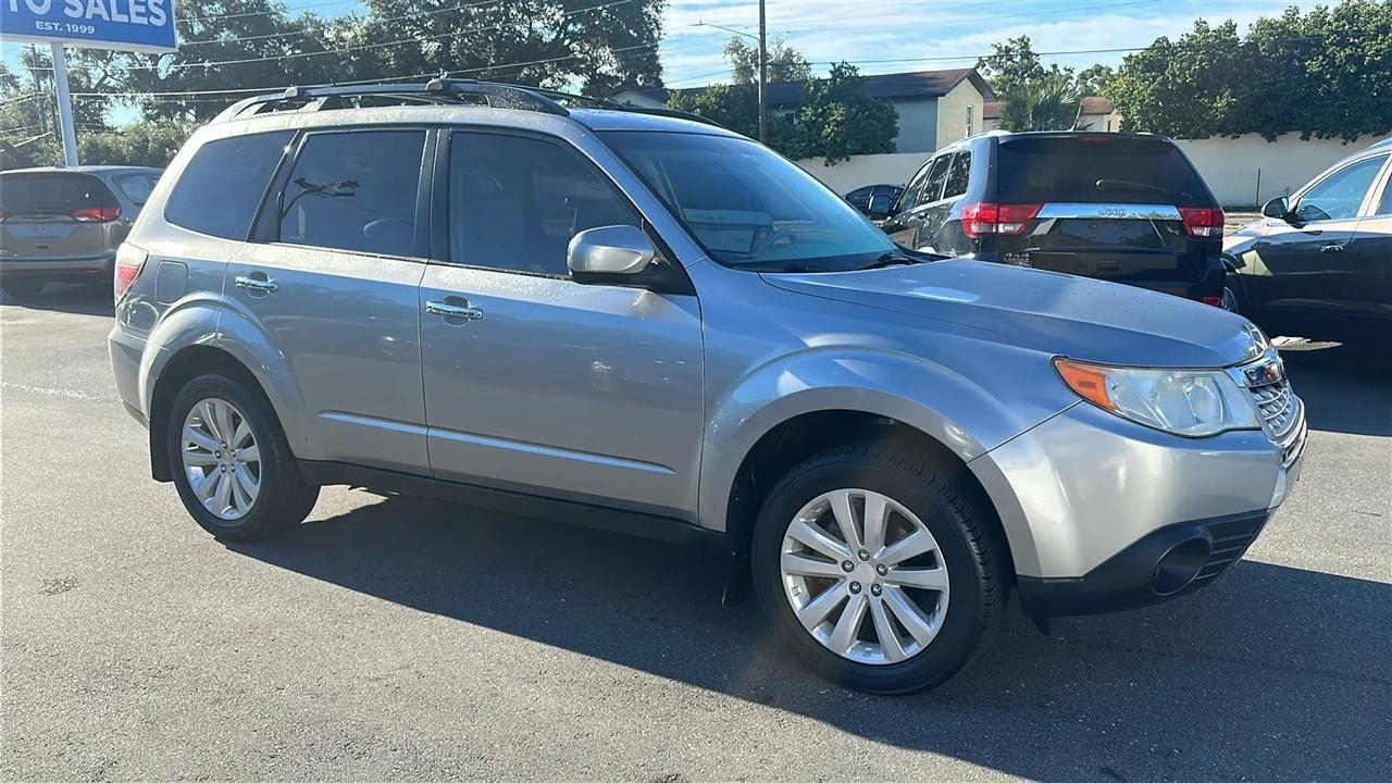 Subaru Forester  2011