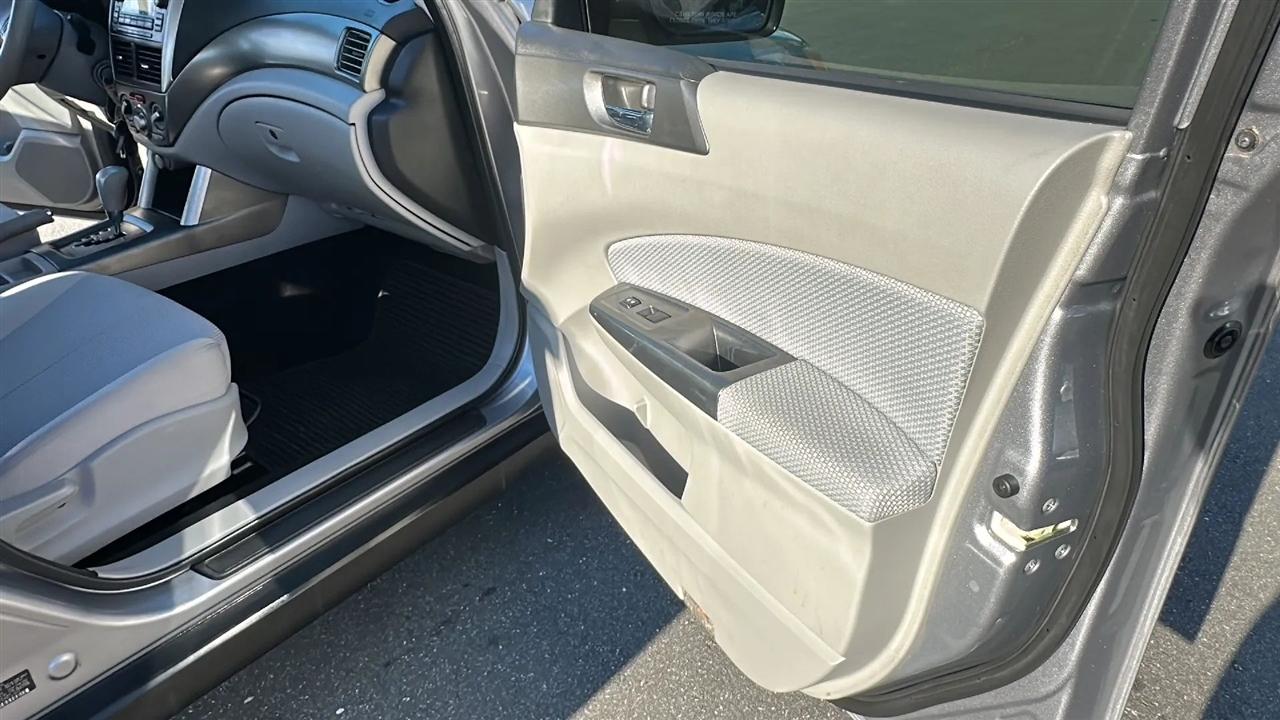 Subaru Forester  2011