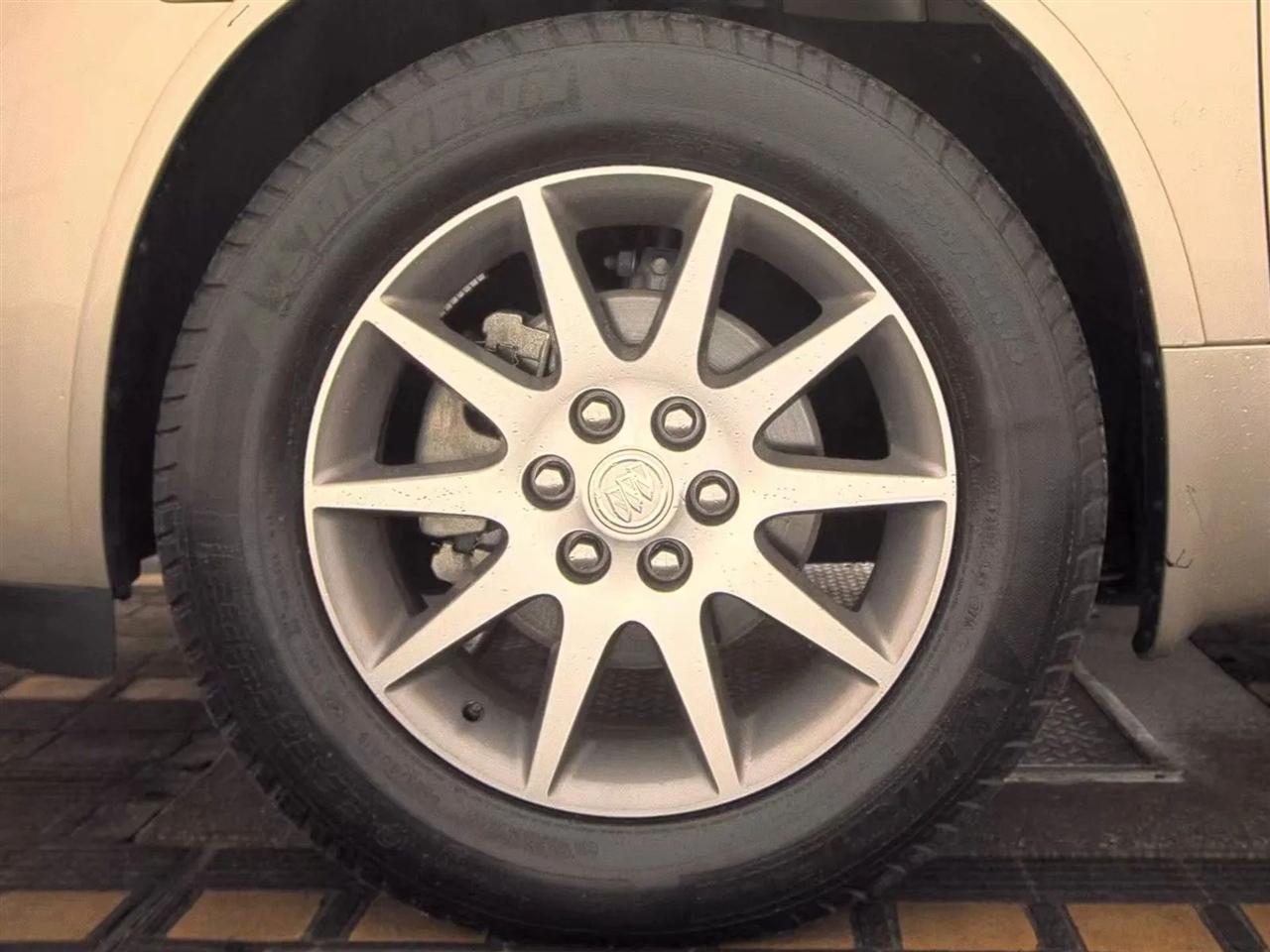 Buick Enclave  2015