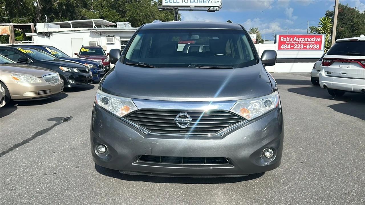 Nissan Quest  2016