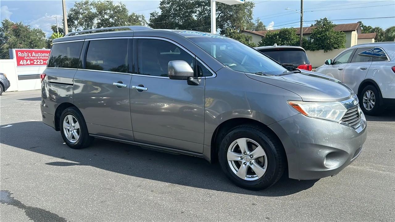 Nissan Quest  2016