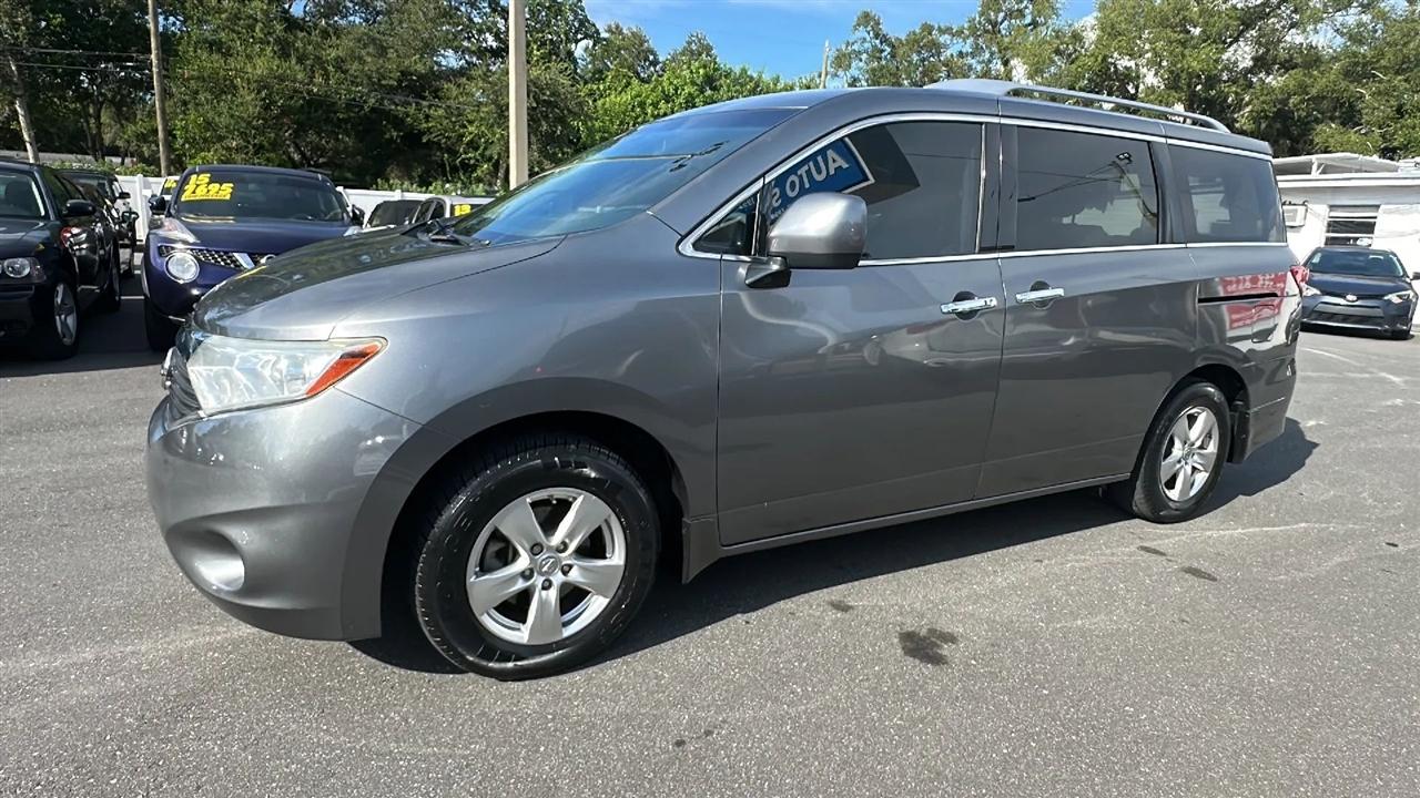 Nissan Quest  2016