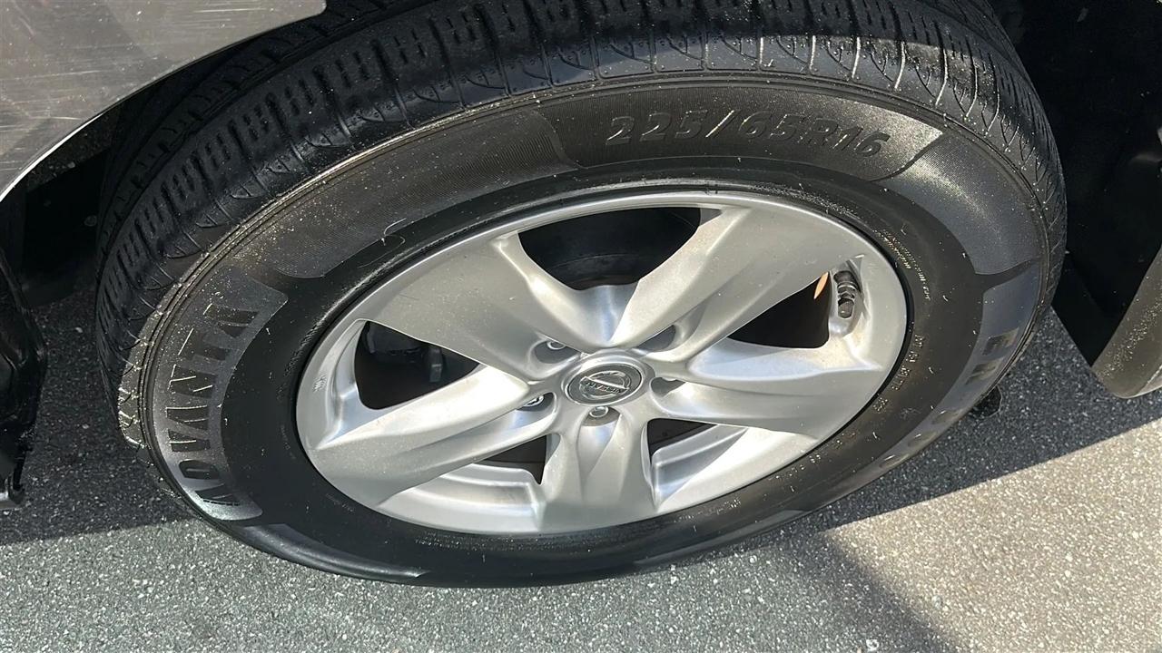 Nissan Quest  2016