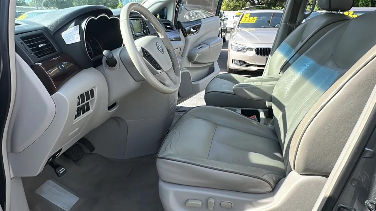 Nissan Quest  2016
