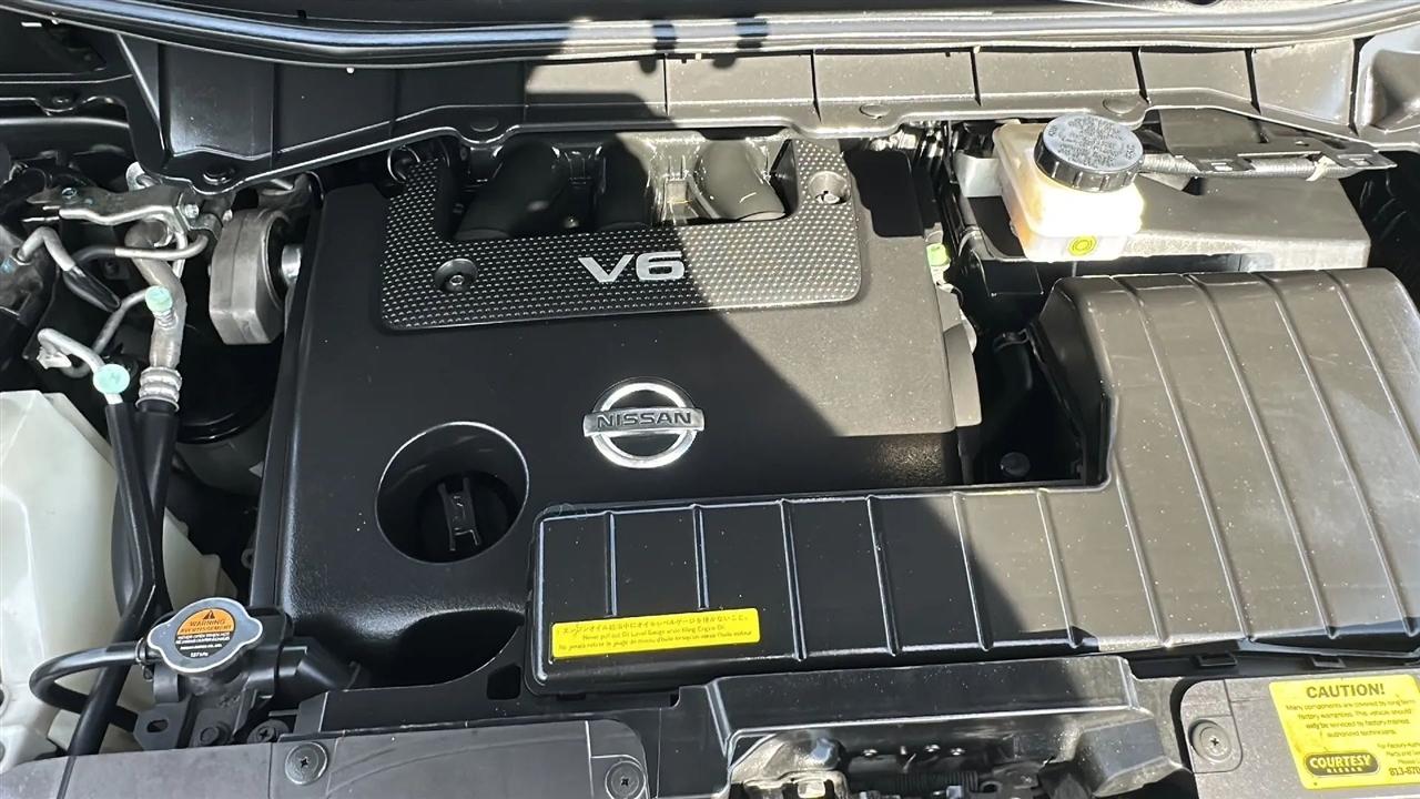 Nissan Quest  2016