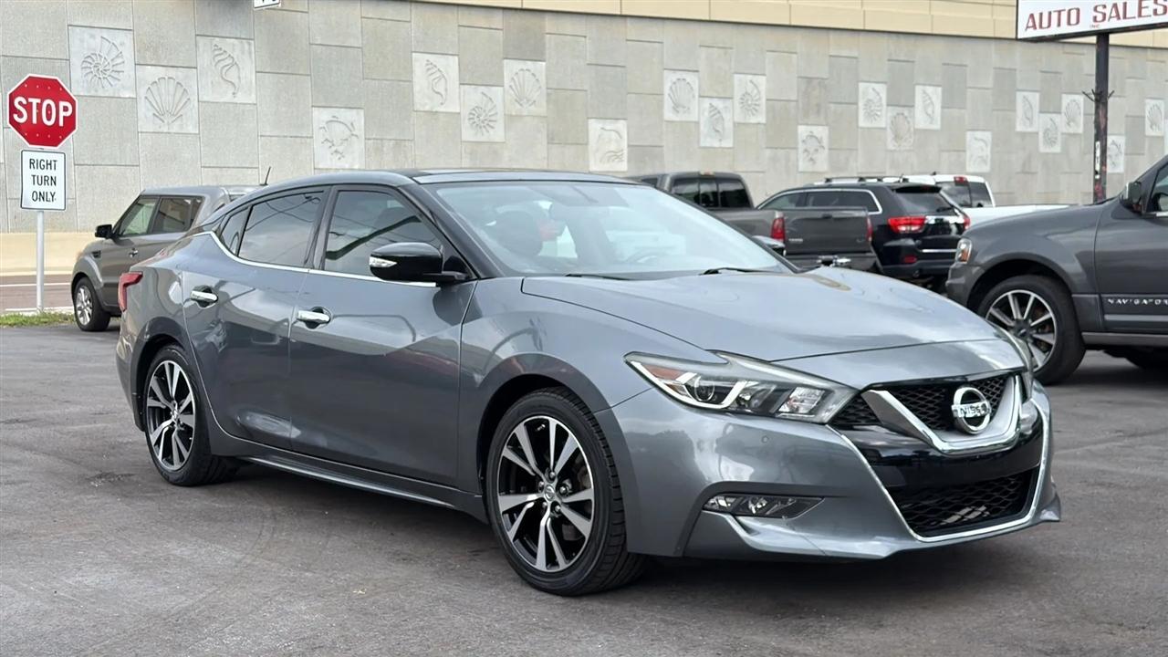 Nissan Maxima  2018