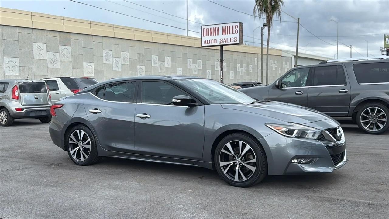 Nissan Maxima  2018