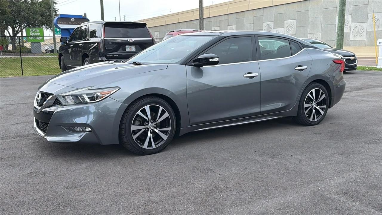 Nissan Maxima  2018