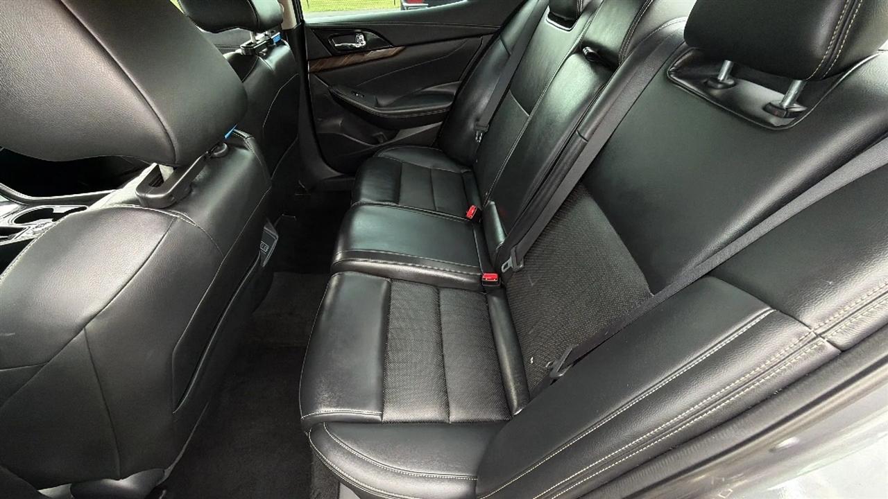 Nissan Maxima  2018