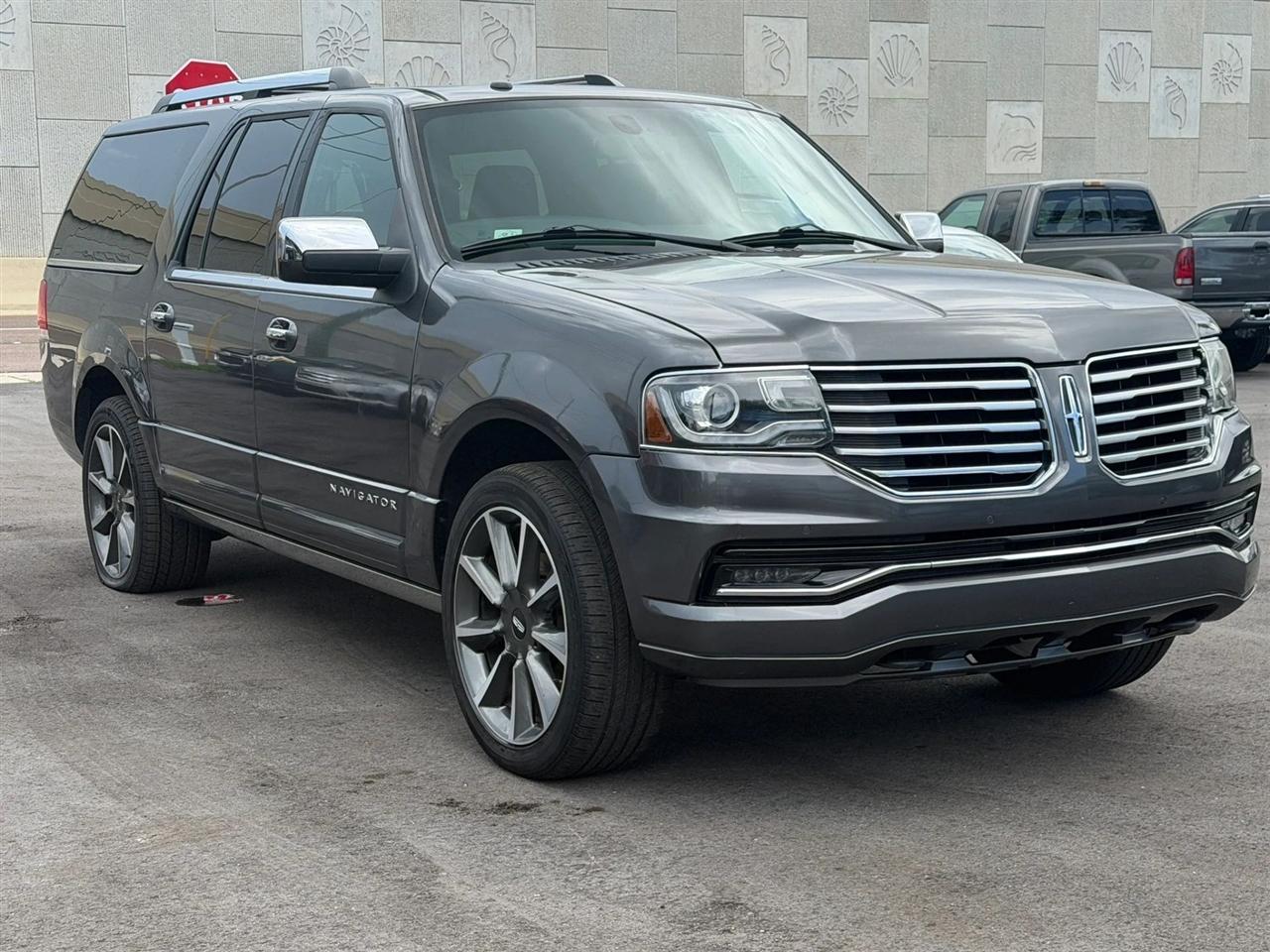 Lincoln Navigator L  2016